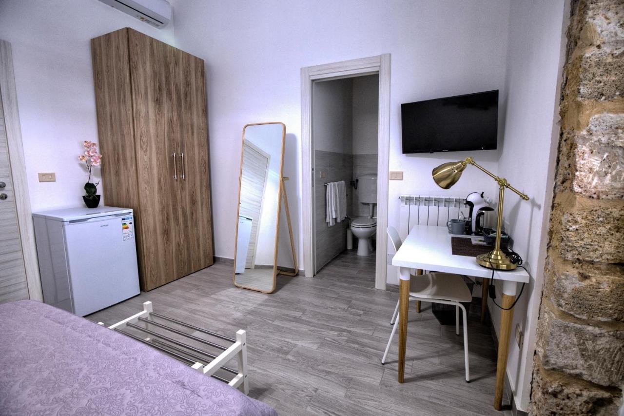 Garden House: Apartments And Rooms For Holidays Παλέρμο Εξωτερικό φωτογραφία