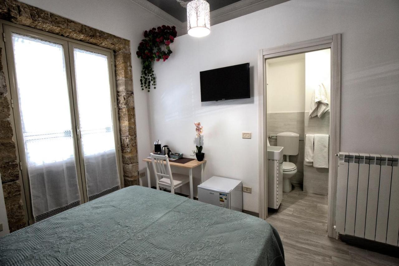 Garden House: Apartments And Rooms For Holidays Παλέρμο Εξωτερικό φωτογραφία