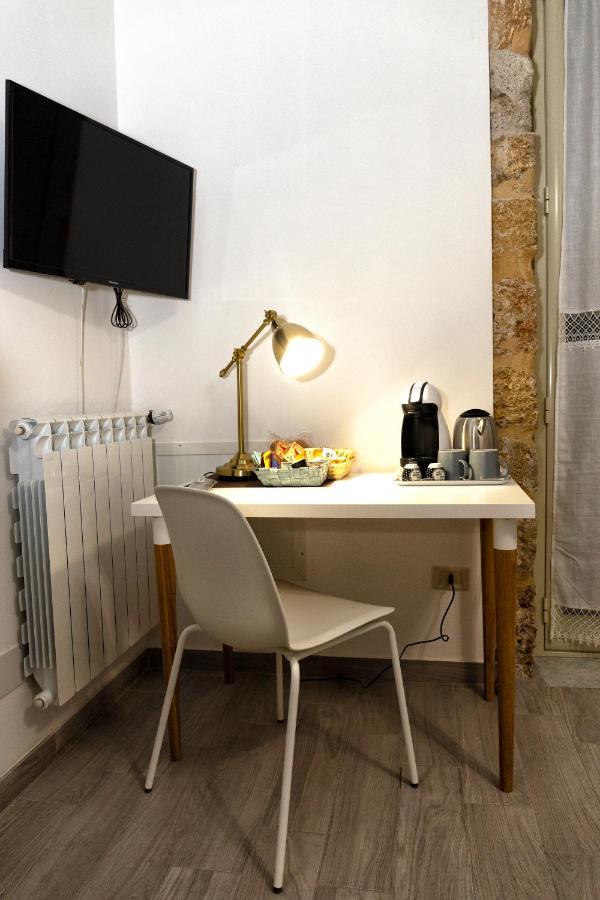 Garden House: Apartments And Rooms For Holidays Παλέρμο Εξωτερικό φωτογραφία