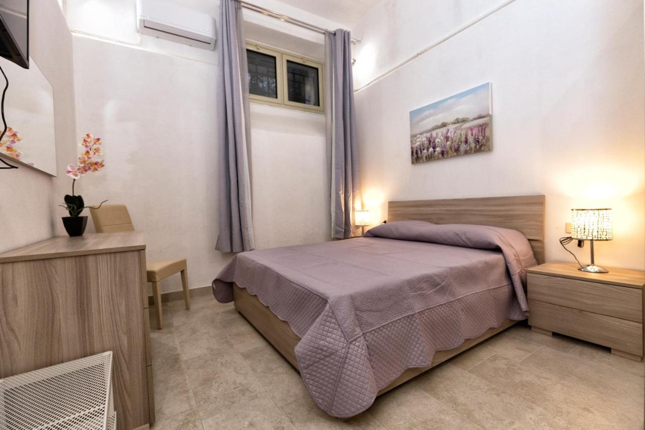 Garden House: Apartments And Rooms For Holidays Παλέρμο Εξωτερικό φωτογραφία