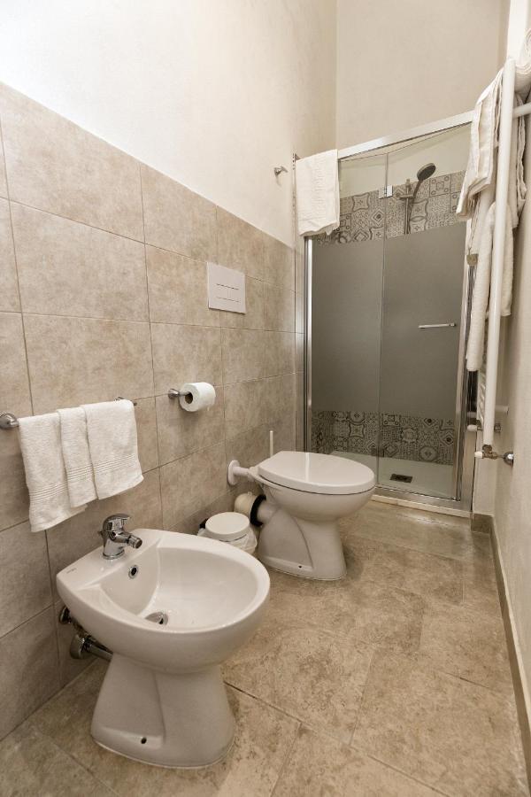 Garden House: Apartments And Rooms For Holidays Παλέρμο Εξωτερικό φωτογραφία